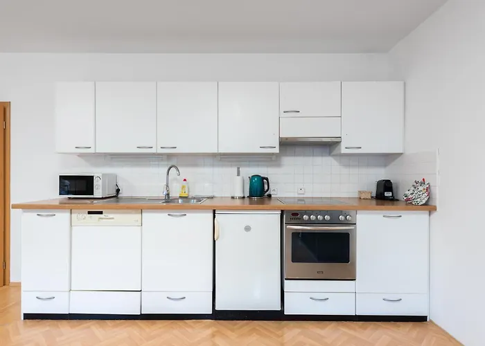 Apartment Bliss *